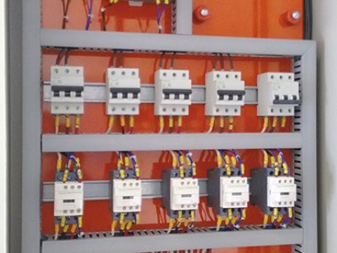 0991fb97180192c7aac573c0dfef1938_6-480-360-c-90